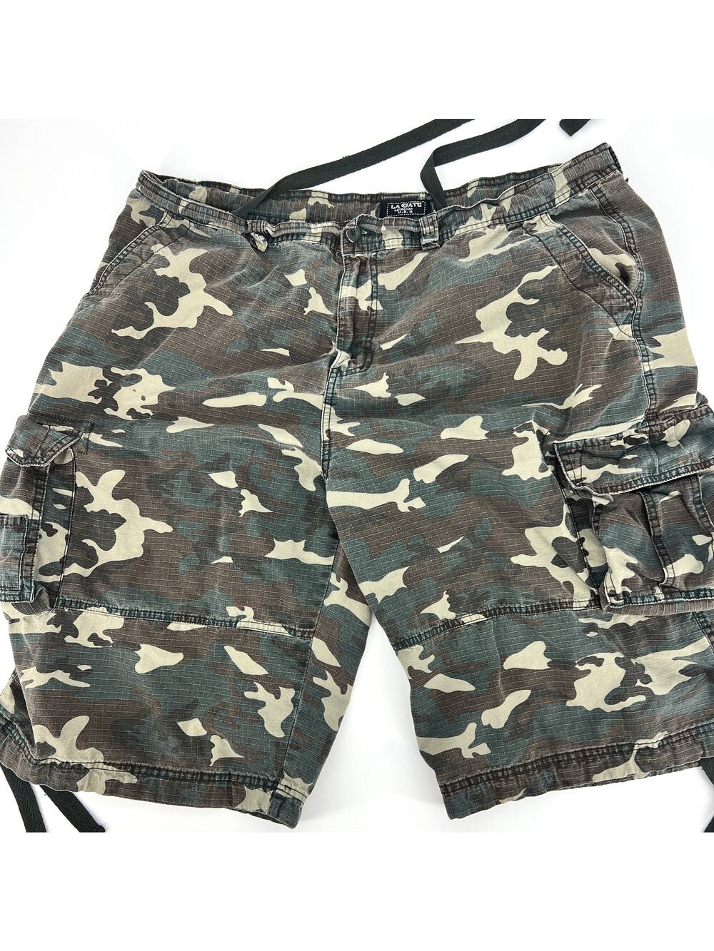 LA GATE Collection U.S.A. Green Camo Cargo Shorts 100% Cotton Adjustable Size 46